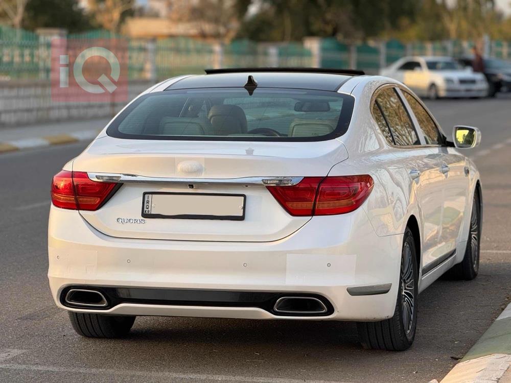 Kia Quoris
